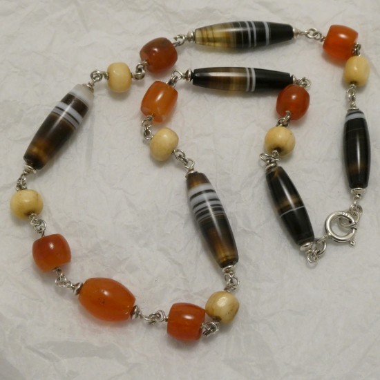 unique-agate-silver-necklace-80776.jpg