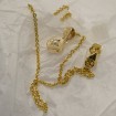 compact-pearl-9ctgold-pendant-80216.jpg