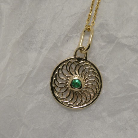 small-agrade-emerald-filigree-gold-90724.jpg