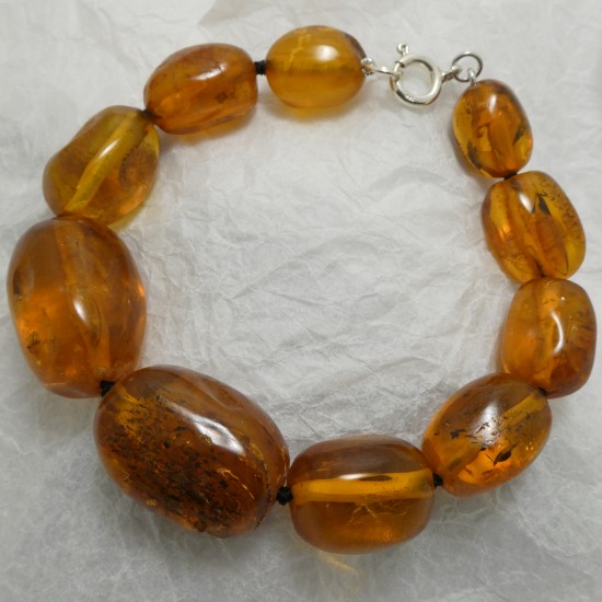 amber-bead-bracelet-90948.jpg