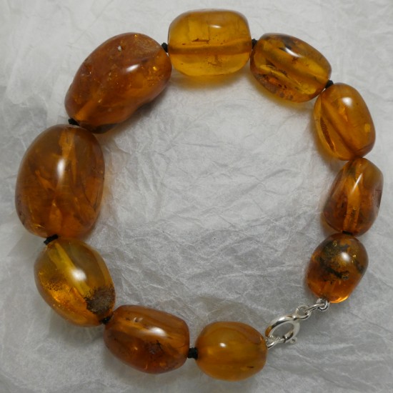 amber-bead-bracelet-90950.jpg