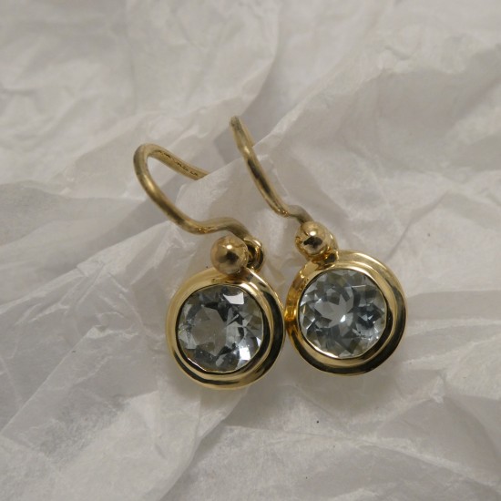 aquamarine-6mm-matched-gold-earrings-00024.jpg