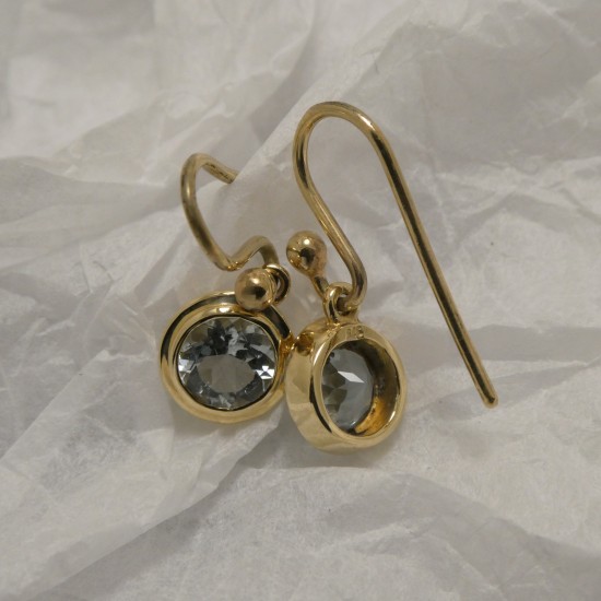 aquamarine-6mm-matched-gold-earrings-00026.jpg