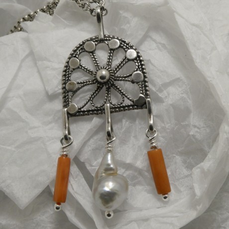 wireworked-silver-pendant-corals-pendant-90891.jpg