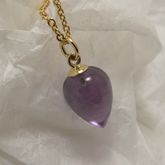 amethyst-droplet-9ctgold-pendant-00041.jpg