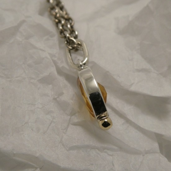 clear-citrine-quartz-gemstone-pendant-90988.jpg