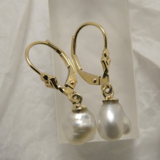 precious-keshi-pearl-gold-earrings-