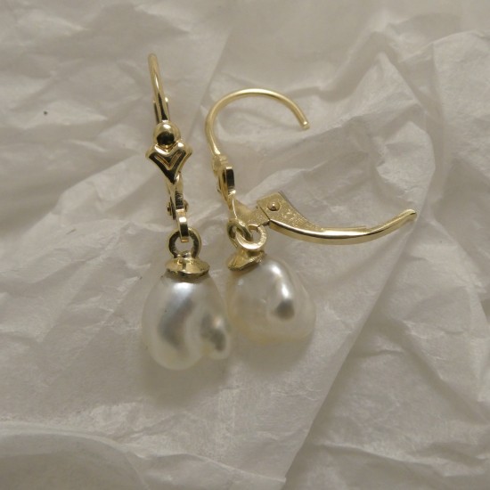 precious-keshi-pearl-gold-earrings-00086.jpg